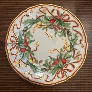 Festive Holiday Plate with Gold Accents